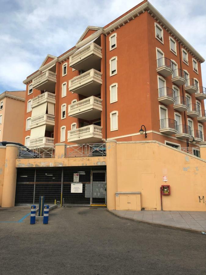 Via Acquedotto N. 66, Condominio "Le Piramidi" Olbia Eksteriør billede
